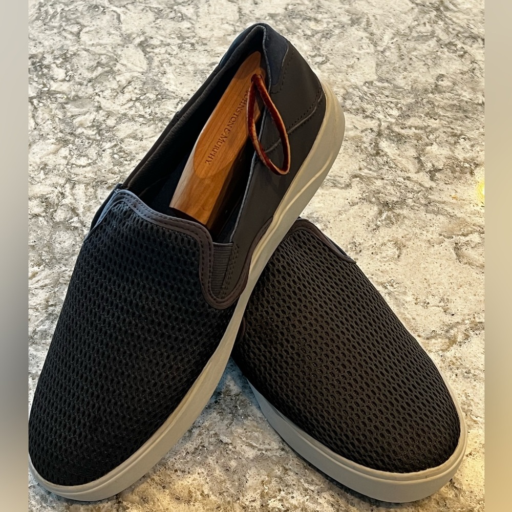 Olukai sneakers